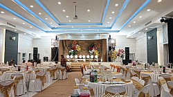 ฉลองมงคลสมรส ณ ร้าน Club 45  อ.เมืองอุบลฯ